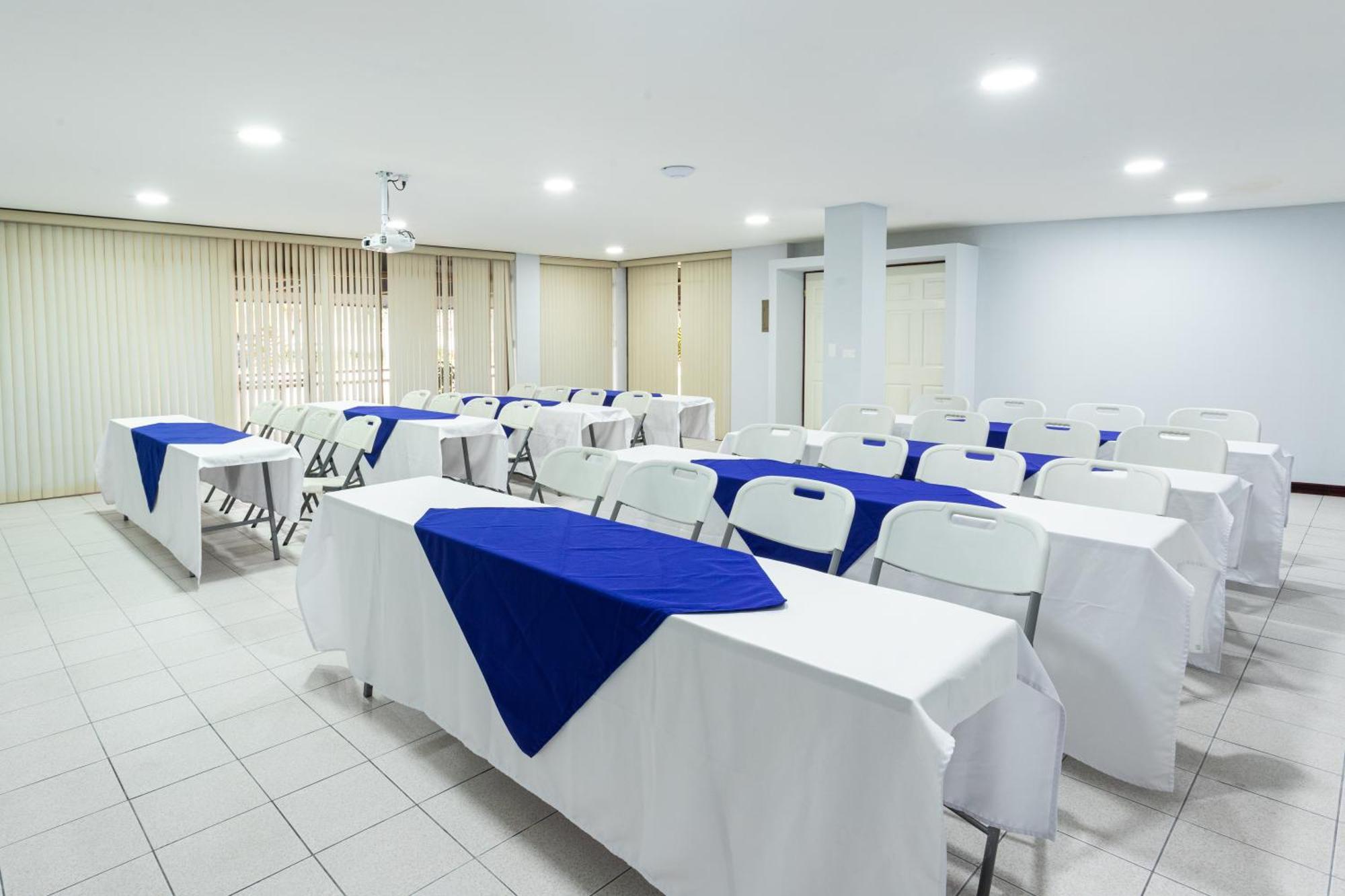 Apartotel Tairona San José Buitenkant foto